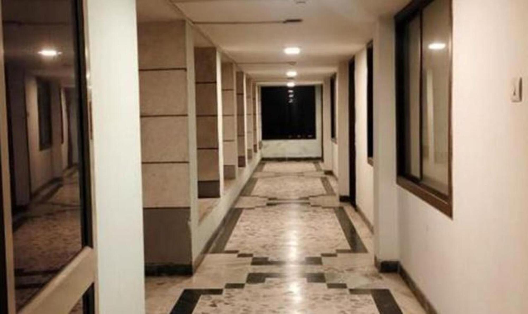 Hotel Sun N Step Club Ahmedabad Luaran gambar